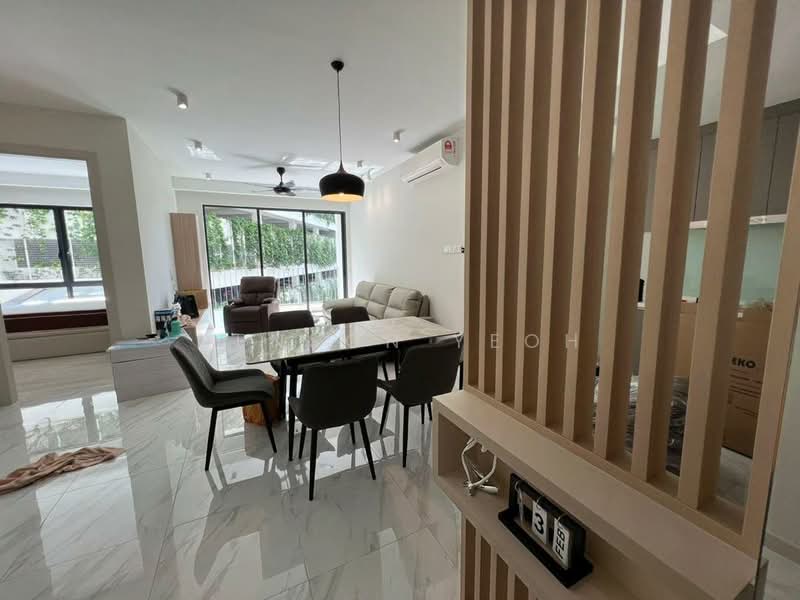 Kondominium untuk Dijual di South Brooks - Denson Yeoh - Living Room - PropertyGuru.com.my