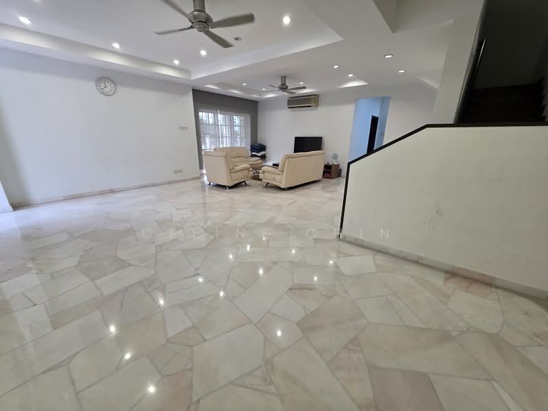 2-storey Terraced House for Sale in Ara Damansara (Selangor) - Celine Chin - Living Room - PropertyGuru.com.my
