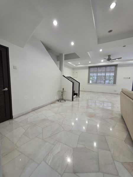 2-storey Terraced House for Sale in Ara Damansara (Selangor) - Celine Chin - Living Room - PropertyGuru.com.my