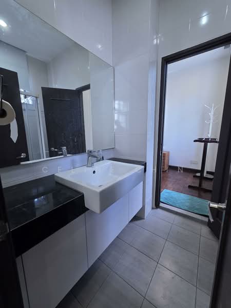 2-storey Terraced House for Sale in Ara Damansara (Selangor) - Celine Chin - Bathroom - PropertyGuru.com.my