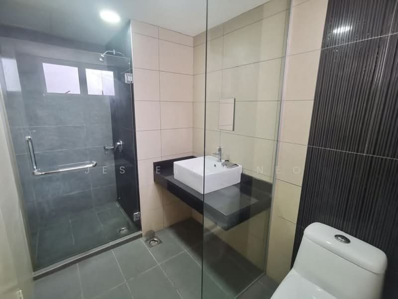 Larkin Residence Phase 2 untuk Untuk Dijual - RM 520,000, Mac 2026 - Bathroom - PropertyGuru.com.my