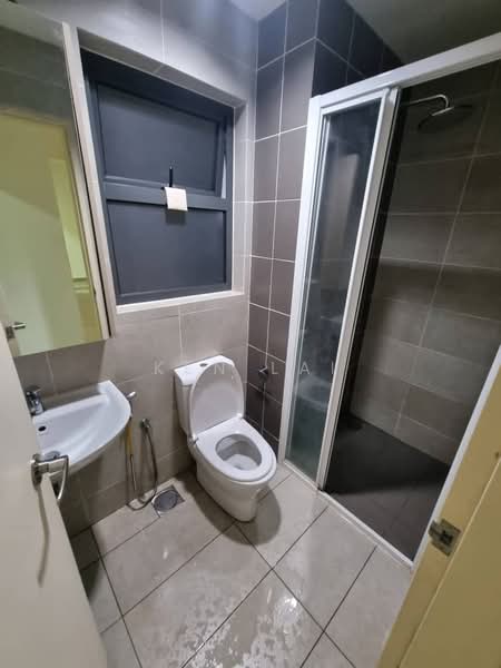 Lakeville Residence untuk Untuk Disewa - RM 1,600 /bulan, Mac 2026 - Bathroom - PropertyGuru.com.my