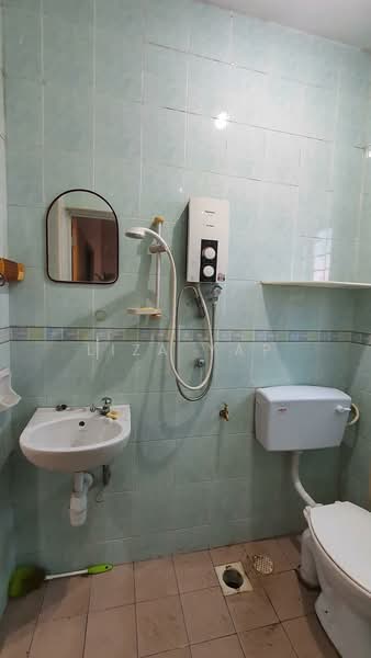 2-storey Terraced House for Sale in Bandar Kinrara (Selangor) - Liza Yap - Bathroom - PropertyGuru.com.my