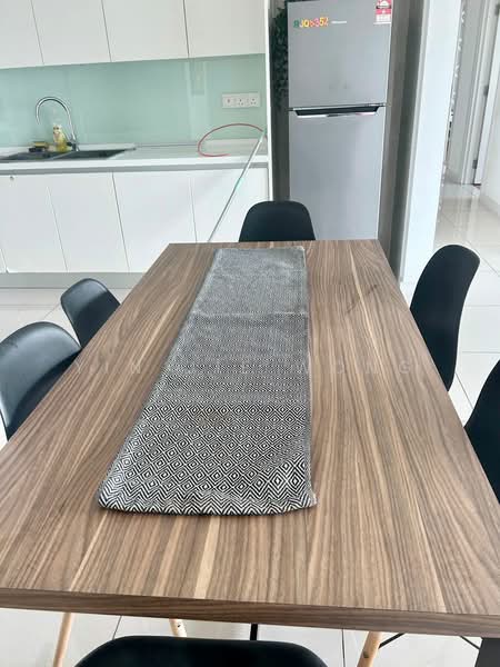 Condominium for Rent at Iskandar Residences - YIN JIE WONG - Kitchen - PropertyGuru.com.my