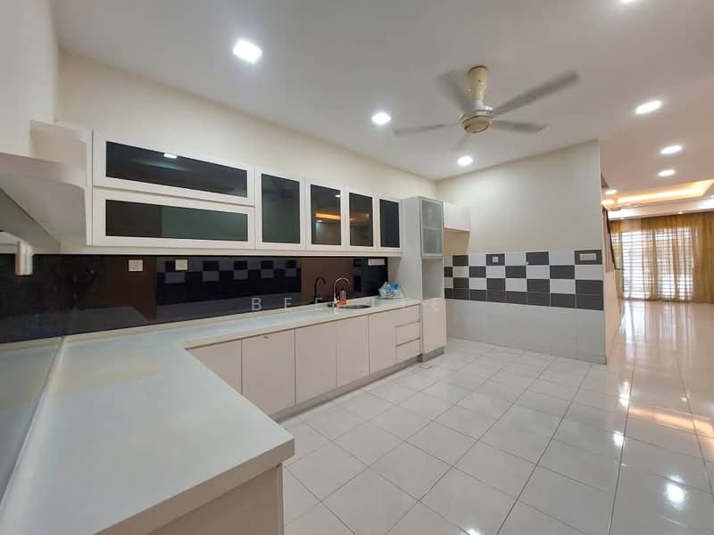 Setia Indah 9 untuk Untuk Dijual - RM 950,000, Mac 2026 - Kitchen - PropertyGuru.com.my