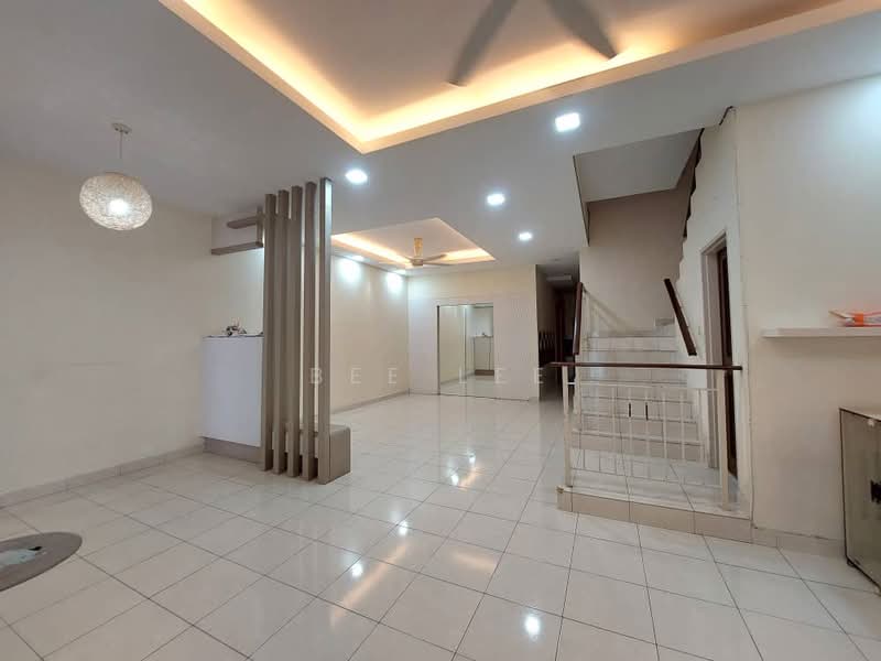 Setia Indah 9 untuk Untuk Dijual - RM 950,000, Mac 2026 - Living Room - PropertyGuru.com.my