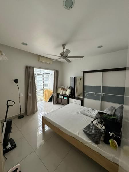 Townhouse for Sale in 16 Sierra (Puchong) - Aaron Chong - Bedroom - PropertyGuru.com.my
