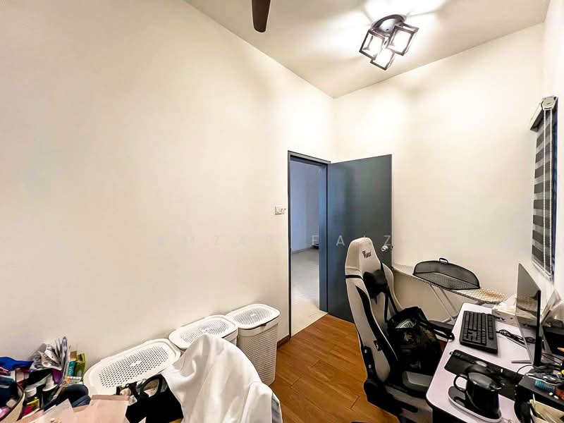 Apartment for Sale at Selangorku Pr1ma Lakefront Homes - Amzar Faiz - Study - PropertyGuru.com.my