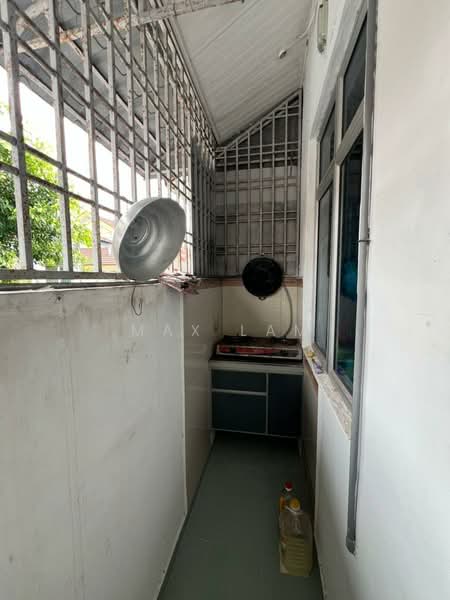 Bukit Indah untuk Untuk Dijual - RM 588,000, Mac 2026 - Kitchen - PropertyGuru.com.my