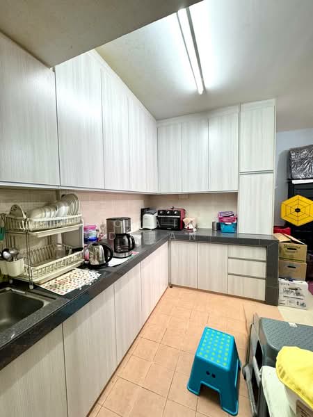 Condominium for Sale at Bayu Tasik 2 - Noraini Dahan - Kitchen - PropertyGuru.com.my