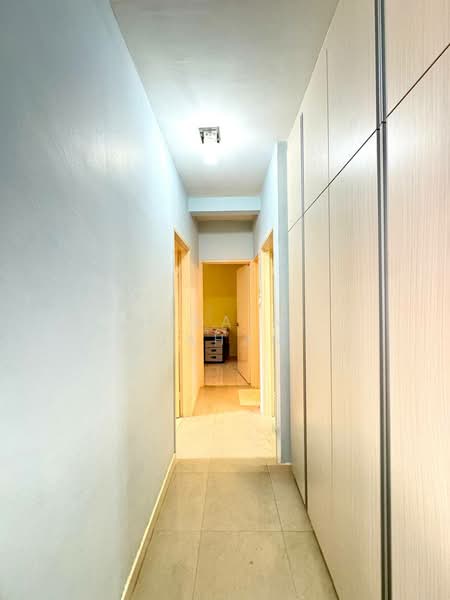 Condominium for Sale at Bayu Tasik 2 - Noraini Dahan - Corridor - PropertyGuru.com.my