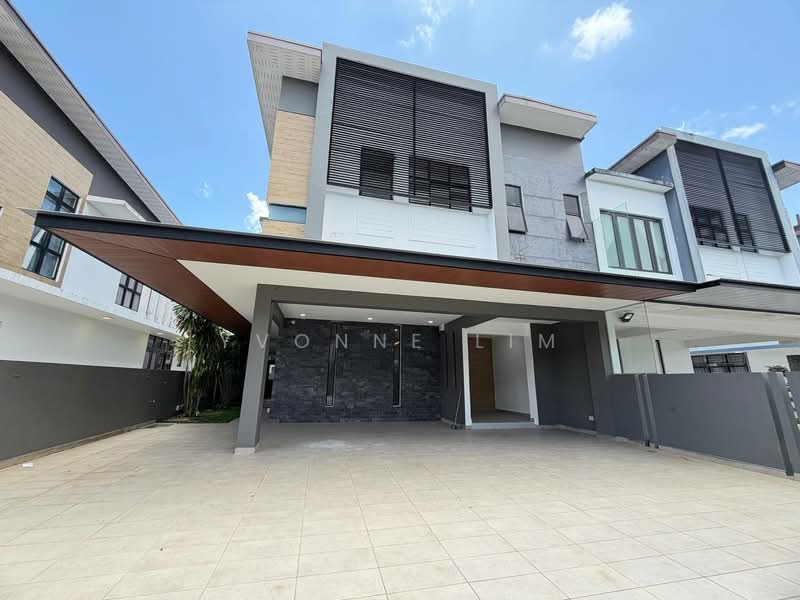 Precinct Arista 2 @ Taman Gaya untuk Untuk Dijual - RM 2,380,000, Mac 2026 - Exterior - PropertyGuru.com.my