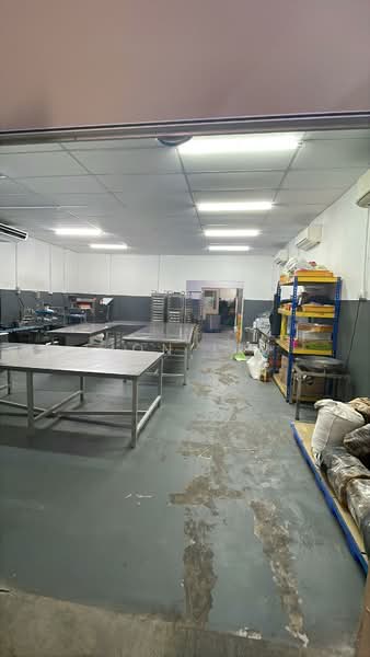 Kawasan Perindustrian Permas Jaya untuk Untuk Disewa - RM 4,500 /bulan, Mac 2026 - Interior - PropertyGuru.com.my