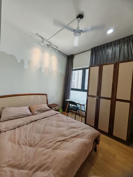 Condominium for Rent at Amberside @ Country Garden Danga Bay - Real Chew - Bedroom - PropertyGuru.com.my