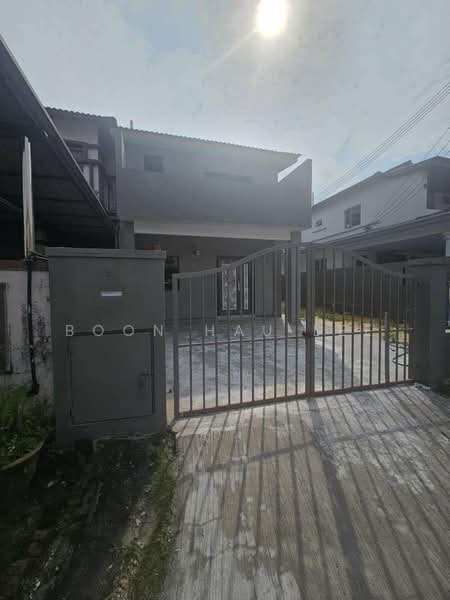 2-storey Terraced House for Sale in Bukit Indah (Iskandar Puteri (Nusajaya)) - Boon Hau Lee - Exterior - PropertyGuru.com.my