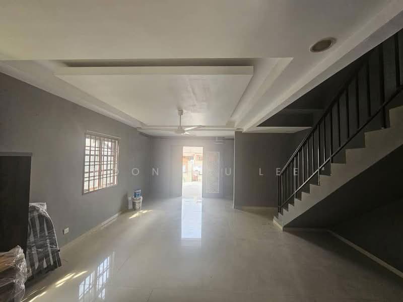 2-storey Terraced House for Sale in Bukit Indah (Iskandar Puteri (Nusajaya)) - Boon Hau Lee - Living Room - PropertyGuru.com.my