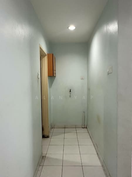 2-storey Terraced House for Sale in Taman Daya (Johor Bahru) - Alan Yap - Corridor - PropertyGuru.com.my