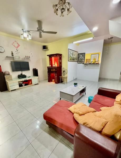 Terraced House for Sale in Johor Bahru (Johor) - Wan Ning - Living Room - PropertyGuru.com.my