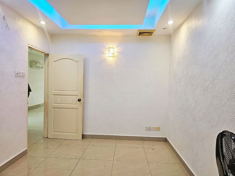 1-storey Terraced House for Sale in Sungai Ara (Penang) - Edward Chee - Interior - PropertyGuru.com.my