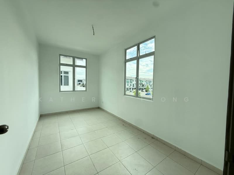 2.5-storey Terraced House for Sale in Taman Kundang Jaya (Rawang) - Katherine Leong - Interior - PropertyGuru.com.my