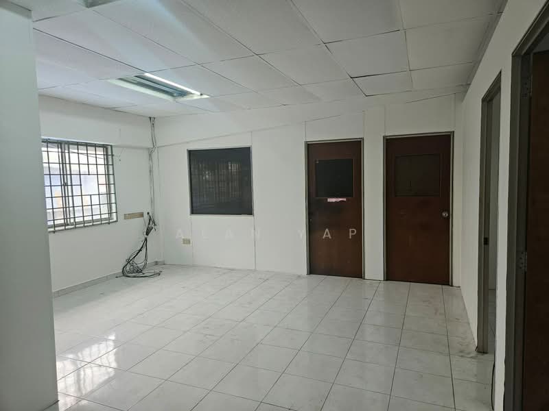 Factory for Rent in Taman Perindustrian Cemerlang (Ulu Tiram) - Alan Yap - Interior - PropertyGuru.com.my