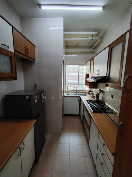 Condominium for Sale at Forest Green - Ronald Loh - Kitchen - PropertyGuru.com.my