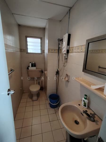 Condominium for Sale at Forest Green - Ronald Loh - Bathroom - PropertyGuru.com.my