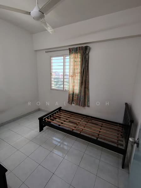Condominium for Sale at Forest Green - Ronald Loh - Bedroom - PropertyGuru.com.my