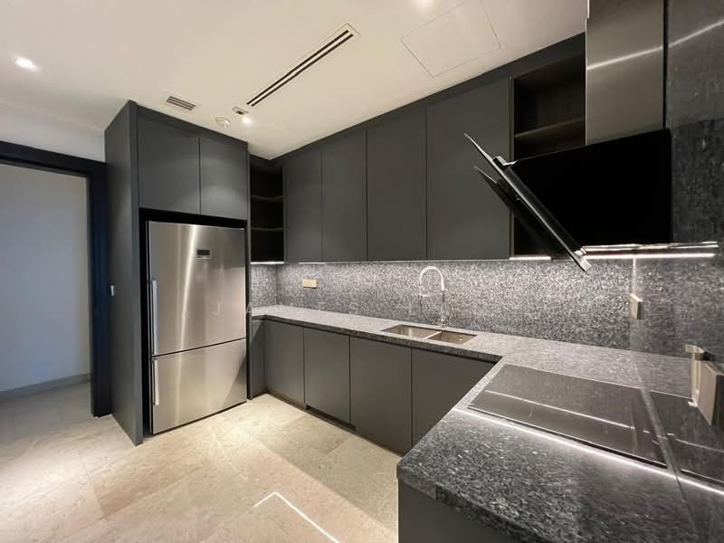 Kediaman Servis untuk Dijual di The Ritz-Carlton Residences - James Lam - Kitchen - PropertyGuru.com.my