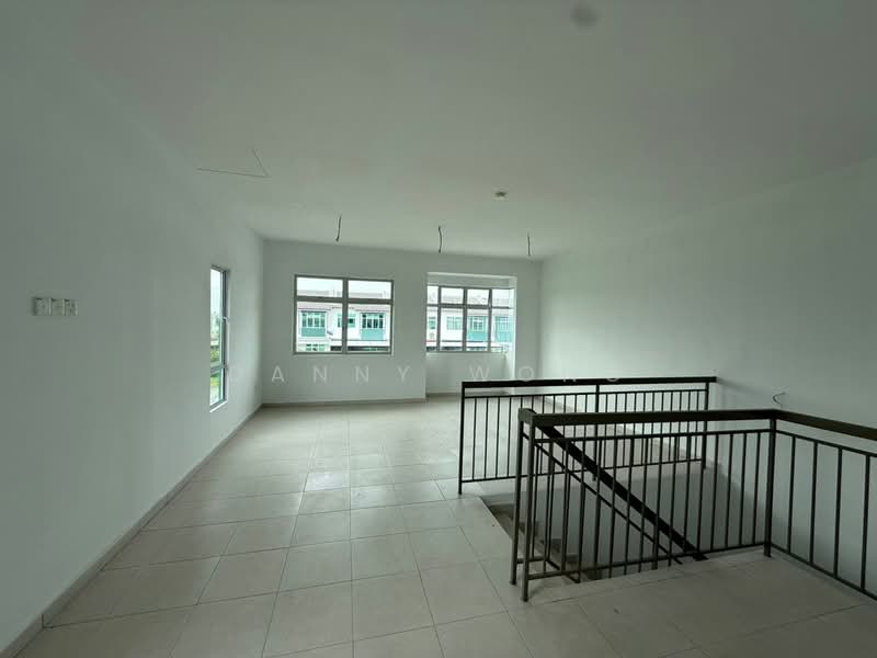 2.5-storey Terraced House for Sale in Taman Kundang Jaya (Rawang) - Danny Wong - Interior - PropertyGuru.com.my