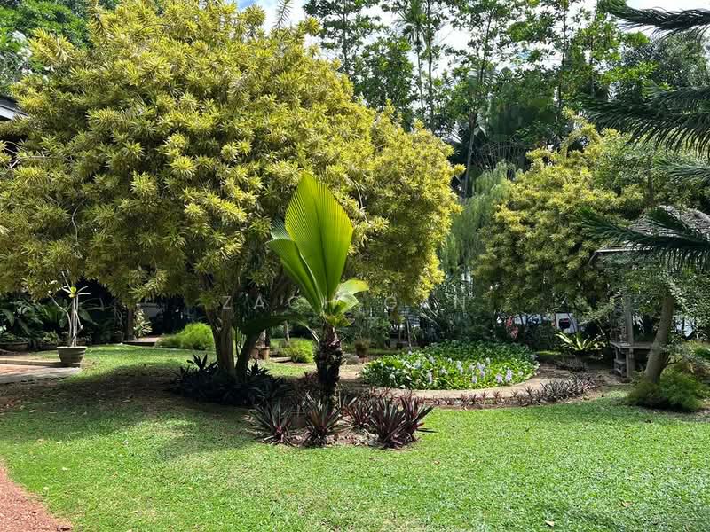 Bungalow for Sale in Port Dickson (Negeri Sembilan) - Zach Gan - Garden - PropertyGuru.com.my