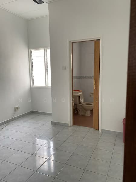 2-storey Terraced House for Sale in Desa Latania (Shah Alam) - Ng Choon Lim - Interior - PropertyGuru.com.my