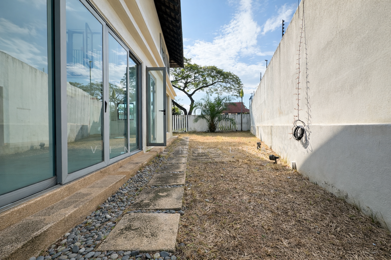 Twin Villa for Sale in Saujana (Selangor) - Vincent Liaw - Exterior - PropertyGuru.com.my