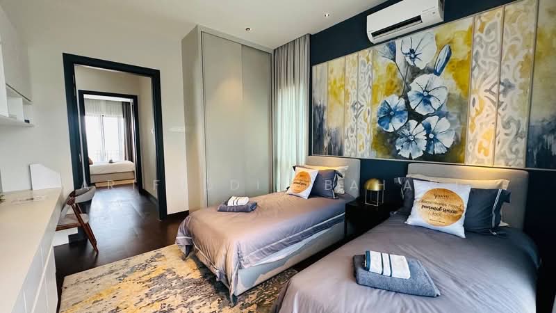 Bungalow for Sale in Kajang (Selangor) - Arifuddin Bahari - Bedroom - PropertyGuru.com.my