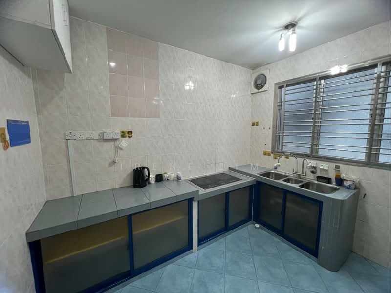 Taman Pulai Utama untuk Untuk Dijual - RM 680,000, Mac 2026 - Kitchen - PropertyGuru.com.my