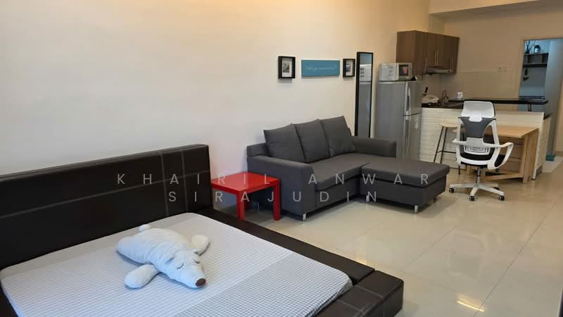 Service Residence for Rent at Windsor Tower - Khairil Anwar Sirajudin - Living Room - PropertyGuru.com.my