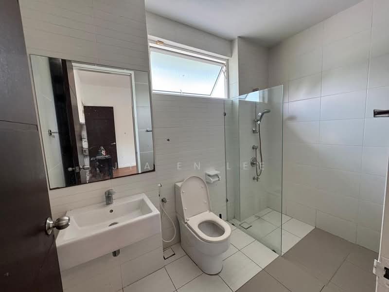 Tranquility Park @ East Ledang untuk Untuk Dijual - RM 3,300,000, Mac 2026 - Bathroom - PropertyGuru.com.my