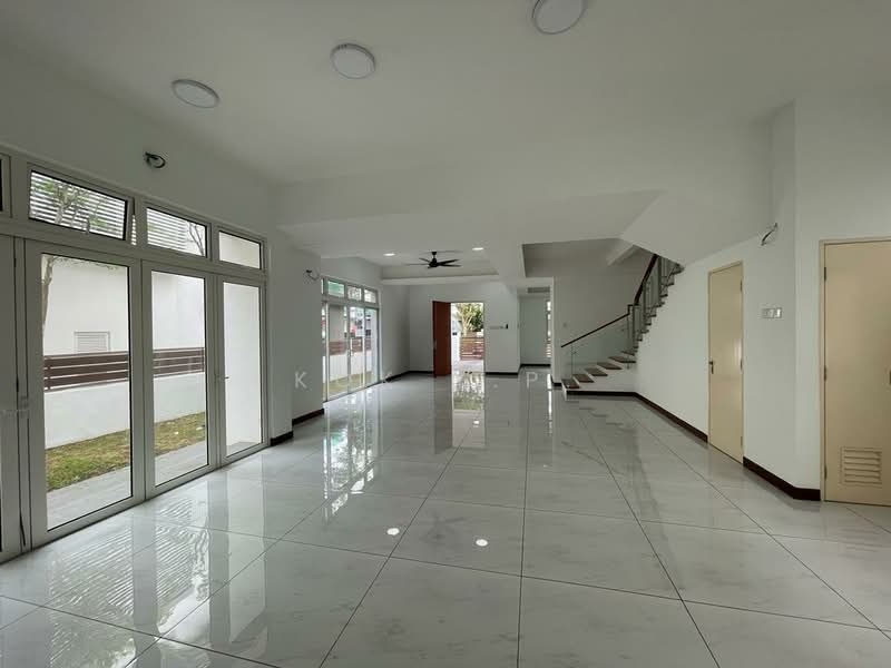 Link Bungalow for Sale in Setia Alam (Selangor) - Kok YP - Living Room - PropertyGuru.com.my