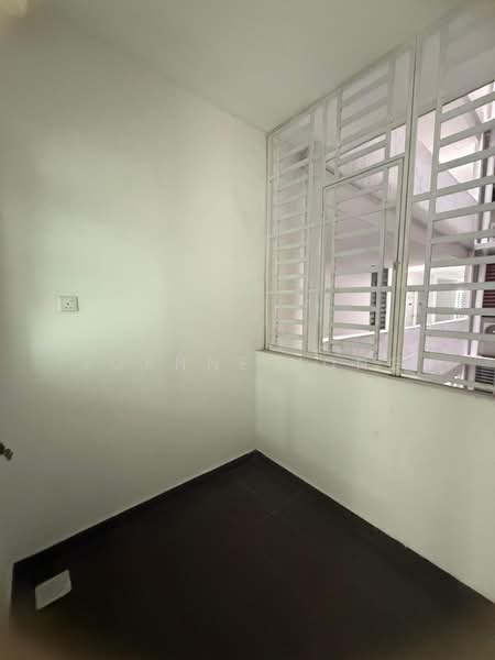 Skysuites @ Meldrum Hills untuk Untuk Dijual - RM 1,000,000, Mac 2026 - Balcony - PropertyGuru.com.my