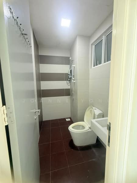 Skysuites @ Meldrum Hills untuk Untuk Dijual - RM 1,000,000, Mac 2026 - Bathroom - PropertyGuru.com.my