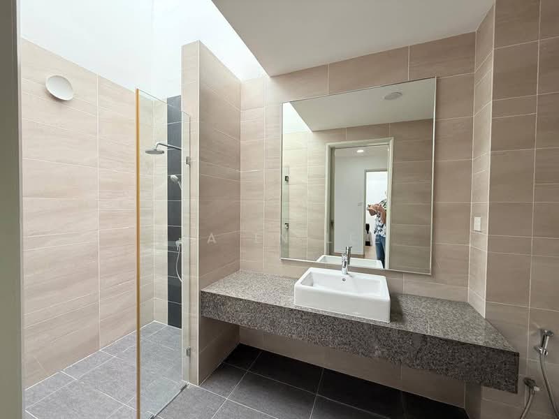 Townhouse for Sale in East Ledang (Iskandar Puteri (Nusajaya)) - Jia En Lee - Bathroom - PropertyGuru.com.my