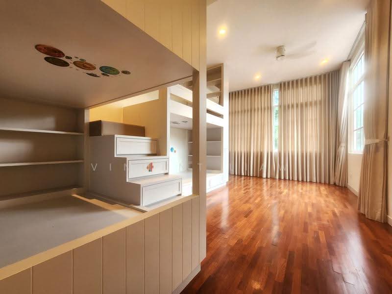 Rumah Berkembar untuk Dijual di Saujana (Selangor) - Vincent Liaw - Bedroom - PropertyGuru.com.my