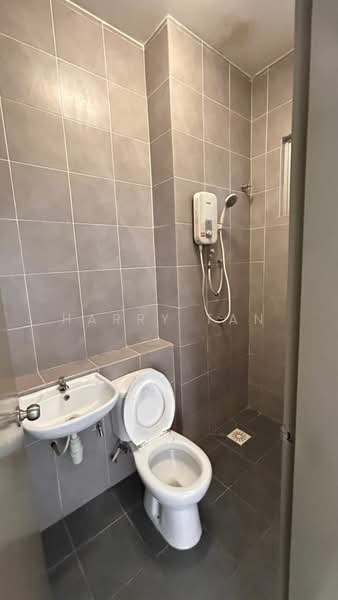 Idaman Abadi untuk Untuk Disewa - RM 1,600 /bulan, Mac 2026 - Bathroom - PropertyGuru.com.my
