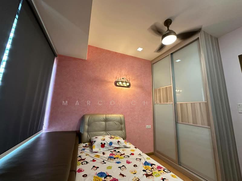 Condominium for Rent at Royal Strand @ Country Garden Danga Bay - Marco Choo - Bedroom - PropertyGuru.com.my