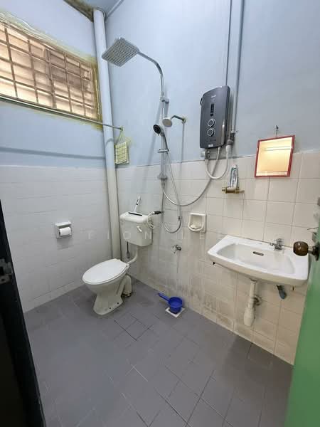 Kempas untuk Untuk Dijual - RM 495,000, Mac 2026 - Bathroom - PropertyGuru.com.my