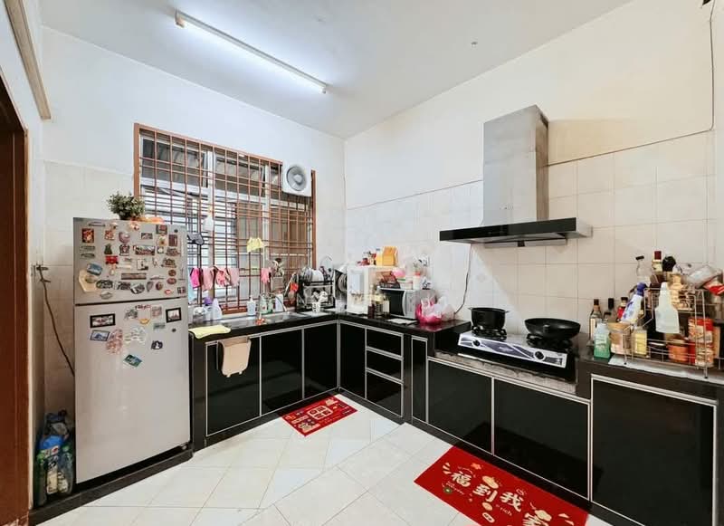 Austin Perdana untuk Untuk Dijual - RM 780,000, Mac 2026 - Kitchen - PropertyGuru.com.my