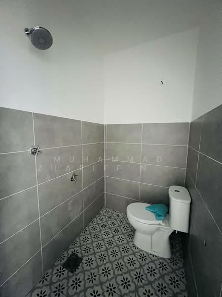Terraced House for Sale in Kajang (Selangor) - Muhammad Zhariff Nasharudin - Bathroom - PropertyGuru.com.my