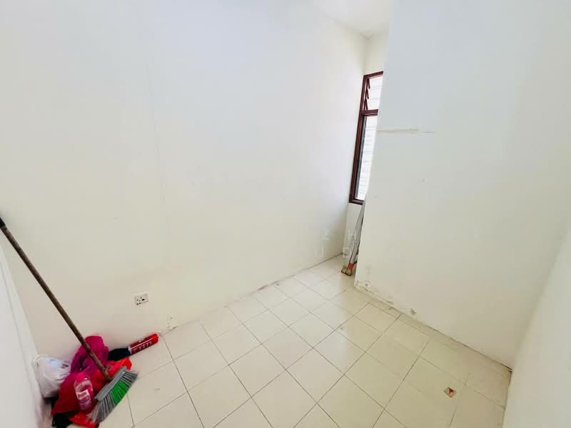 2-storey Terraced House for Sale in Bandar Baru Salak Tinggi (Sepang) - Muhammad Zhariff Nasharudin - Interior - PropertyGuru.com.my