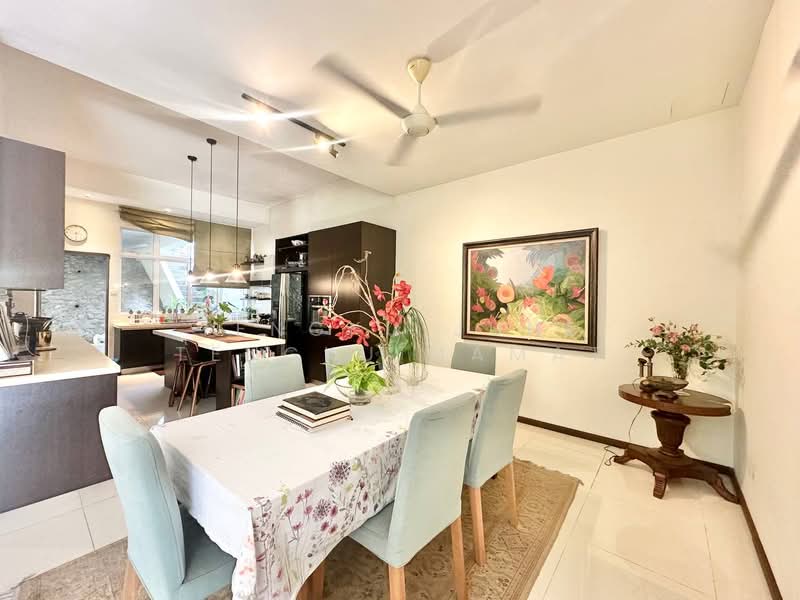 Semi-Detached House for Sale in Putrajaya (Putrajaya) - Tengku June Tengku Mamat - Dining Room - PropertyGuru.com.my