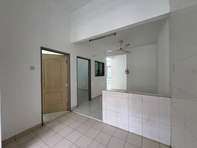 1-storey Terraced House for Sale in Bandar Bukit Raja (Klang) - Azizol . - Interior - PropertyGuru.com.my